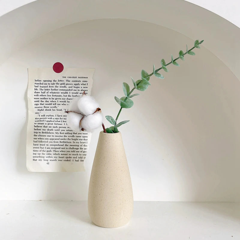 INS Ceramic Vase White Flower Pot Nordic Decorative Vase Dry Flower Vases for Home Living Room Desktop Decor Ваза Для Цветов